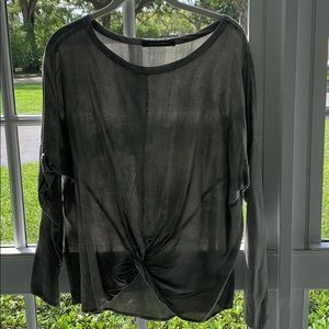 Lila clothing co long sleeve top